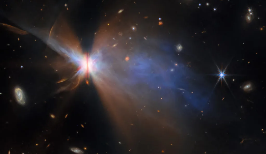 Лучшие космические снимки 2025 года 14 protoplanetnyj disk iras 043022247